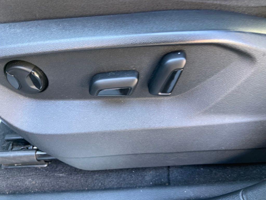 used 2021 Volkswagen Atlas car, priced at $18,740