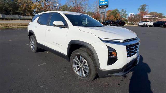 new 2025 Chevrolet Equinox car, priced at $28,495