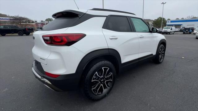 new 2025 Chevrolet TrailBlazer car, priced at $29,285