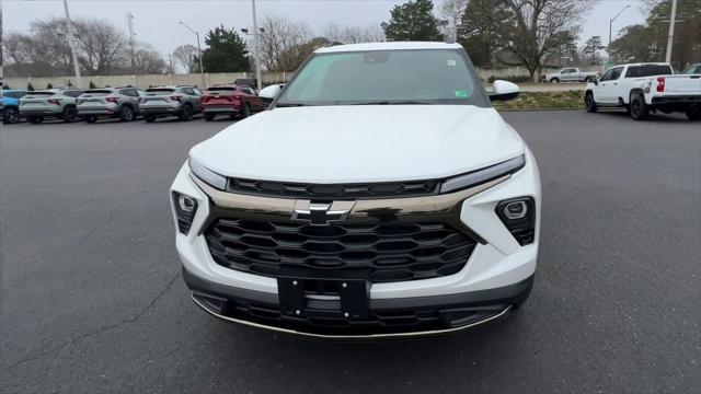 new 2025 Chevrolet TrailBlazer car, priced at $29,285