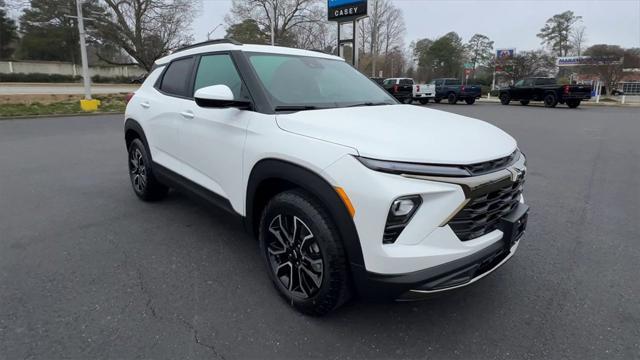 new 2025 Chevrolet TrailBlazer car, priced at $29,285