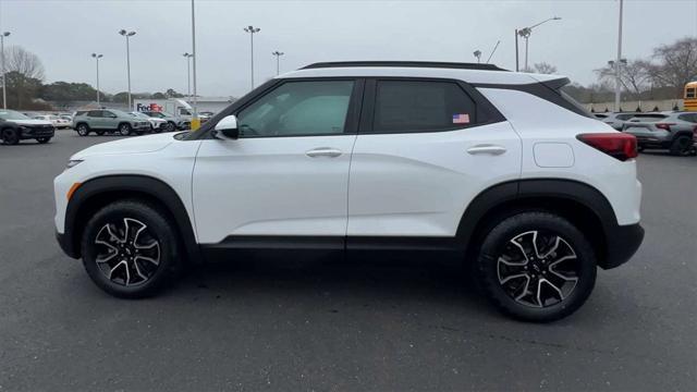 new 2025 Chevrolet TrailBlazer car, priced at $29,285