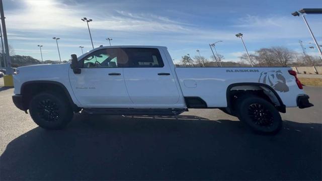 new 2025 Chevrolet Silverado 2500 car, priced at $52,575