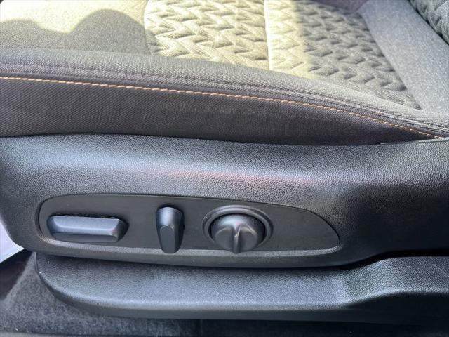 used 2024 Chevrolet Equinox car, priced at $21,518