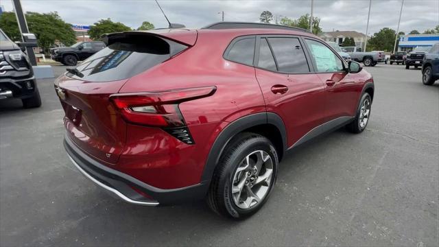 new 2025 Chevrolet Trax car, priced at $23,885