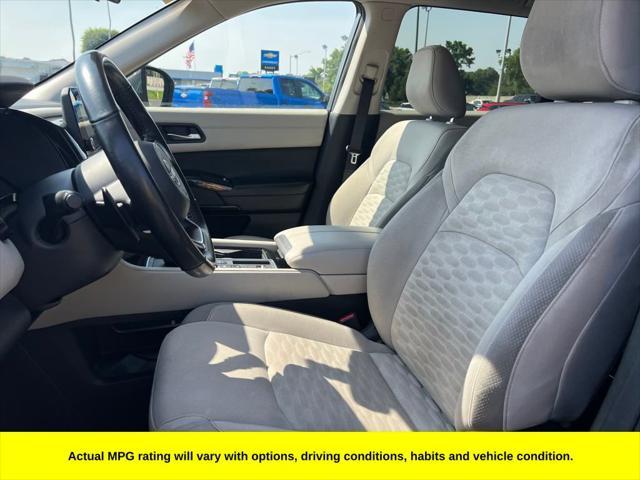 used 2022 Nissan Pathfinder car, priced at $30,066