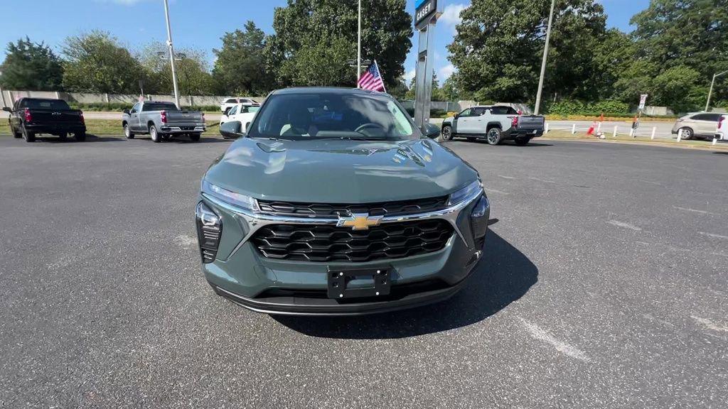 new 2026 Chevrolet Trax car, priced at $24,385