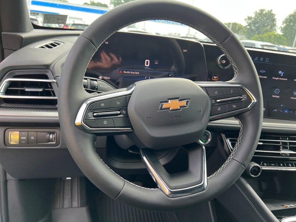 new 2026 Chevrolet Traverse car, priced at $44,920