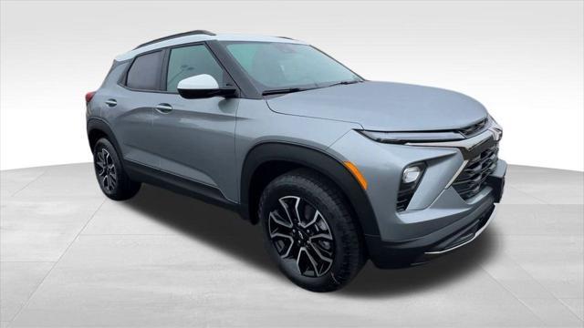 new 2025 Chevrolet TrailBlazer car, priced at $32,180