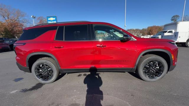 new 2025 Chevrolet Traverse car, priced at $50,210