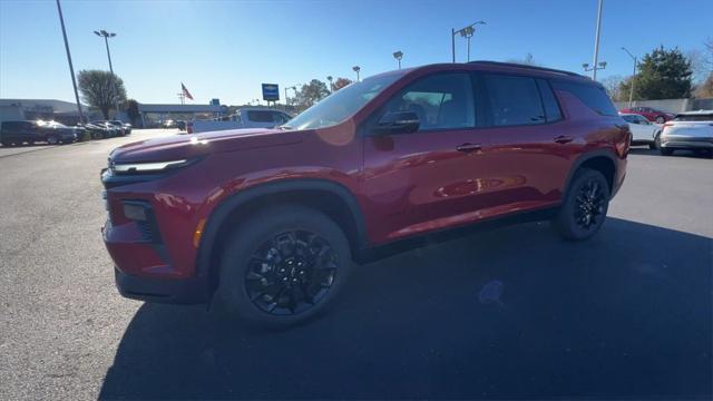 new 2025 Chevrolet Traverse car, priced at $50,210