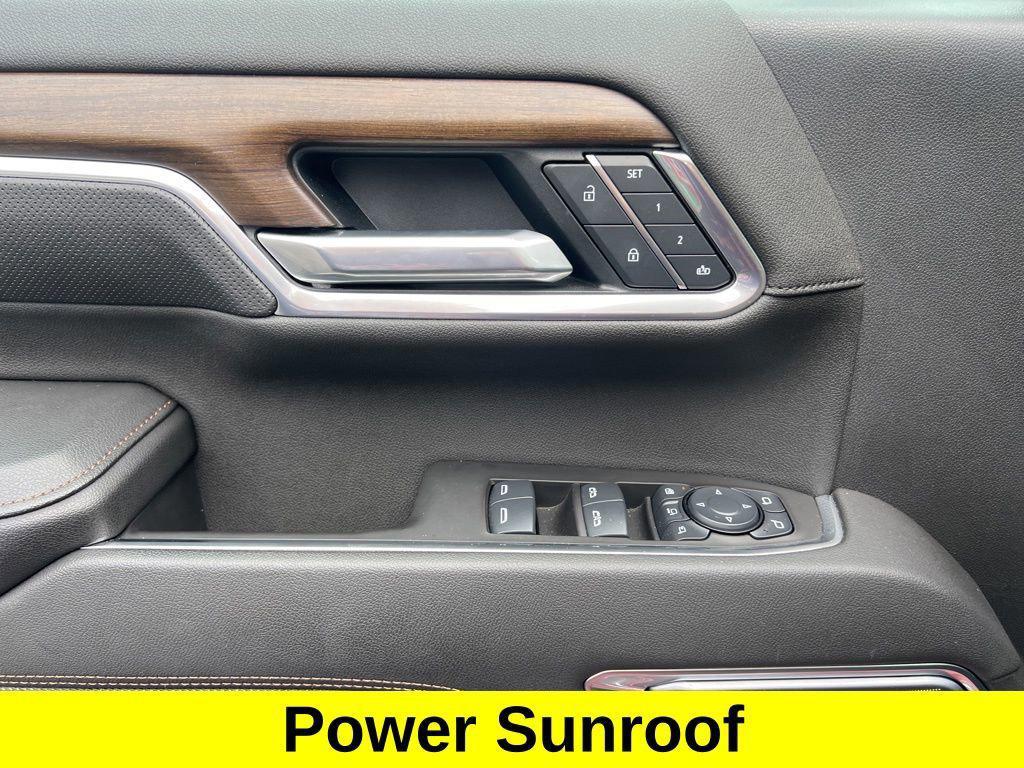 used 2025 Chevrolet Silverado 2500 car, priced at $65,200