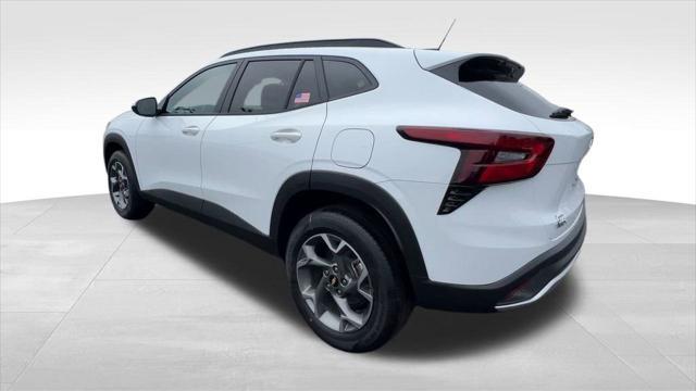 new 2025 Chevrolet Trax car, priced at $23,885