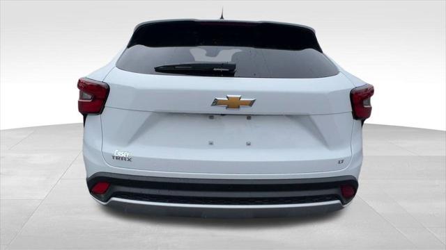 new 2025 Chevrolet Trax car, priced at $23,885