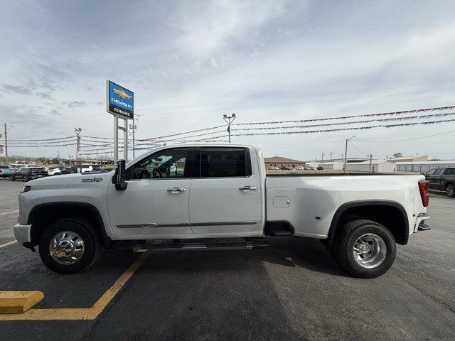 new 2025 Chevrolet Silverado 3500 car, priced at $90,000