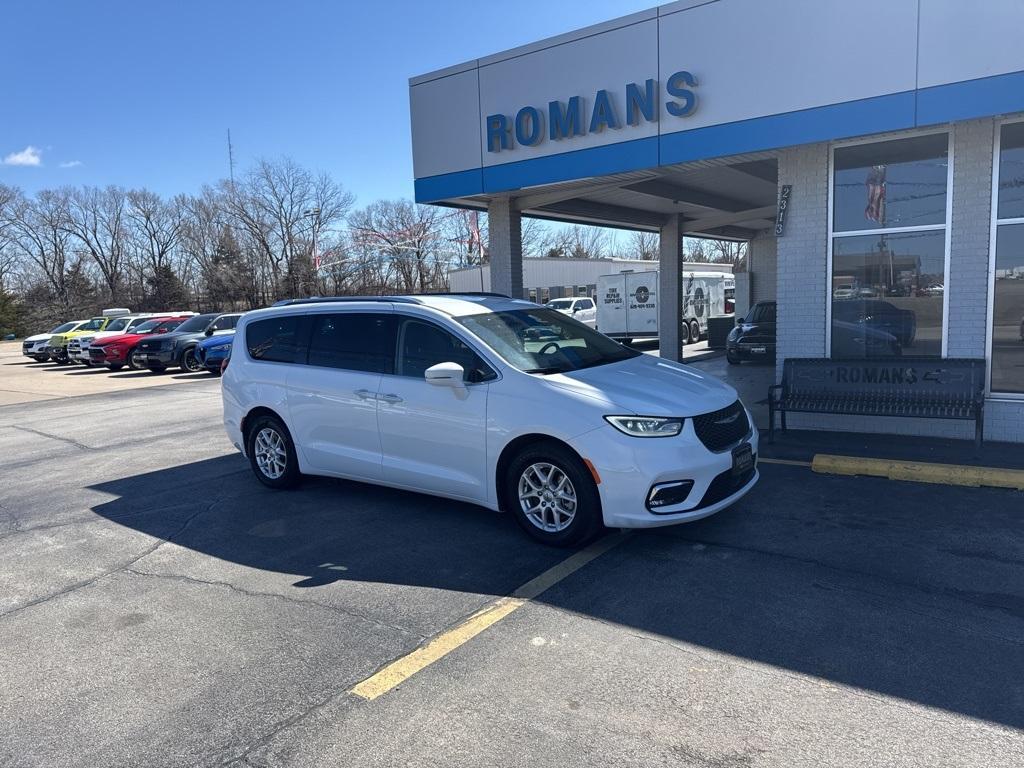 used 2021 Chrysler Pacifica car, priced at $22,454