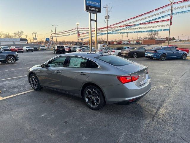 new 2025 Chevrolet Malibu car