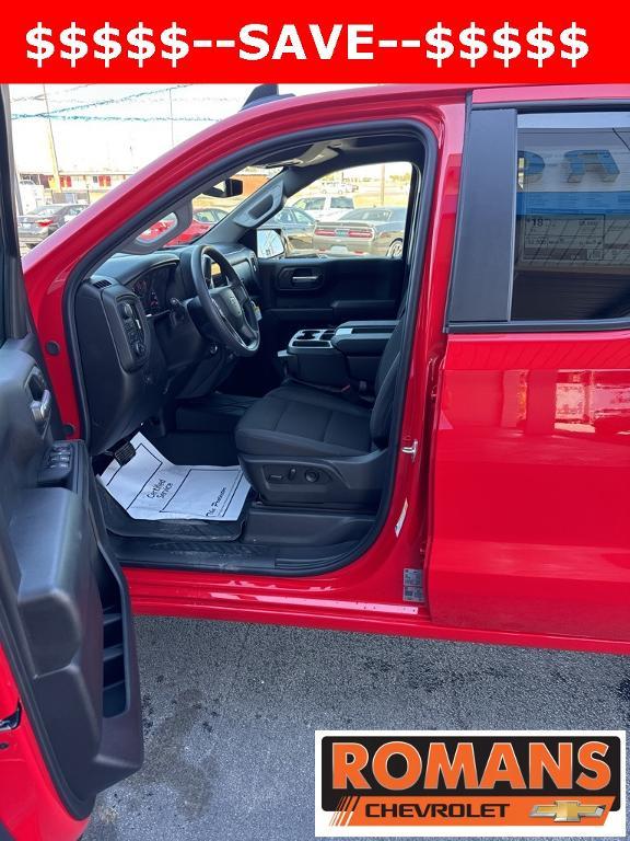 new 2025 Chevrolet Silverado 1500 car, priced at $38,250