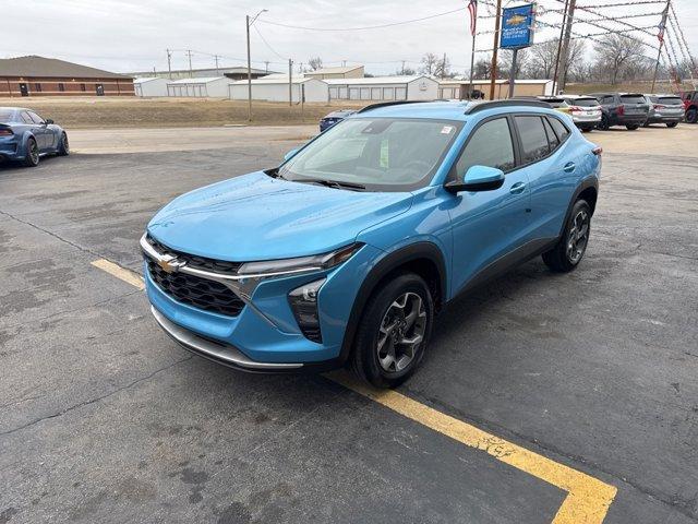 new 2025 Chevrolet Trax car, priced at $25,770