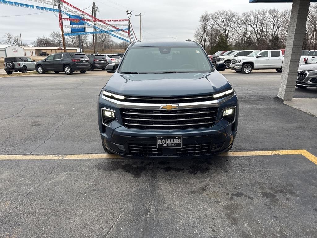 new 2025 Chevrolet Traverse car, priced at $54,899