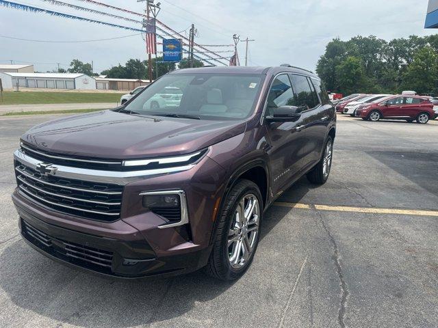 new 2025 Chevrolet Traverse car