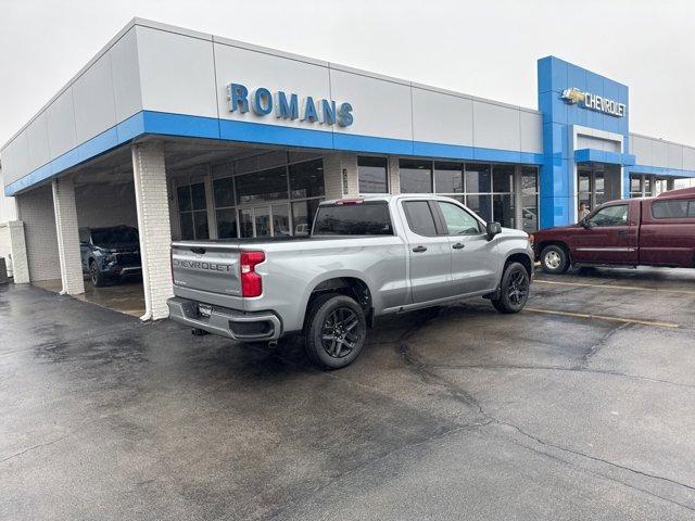 new 2025 Chevrolet Silverado 1500 car, priced at $42,000