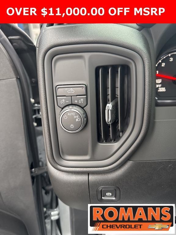 new 2025 Chevrolet Silverado 1500 car, priced at $34,750