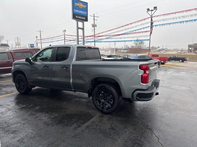 new 2025 Chevrolet Silverado 1500 car, priced at $42,000