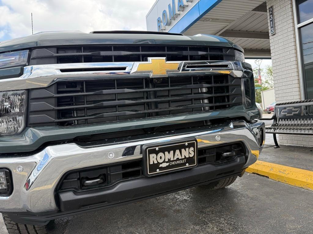 new 2025 Chevrolet Silverado 2500 car, priced at $58,999