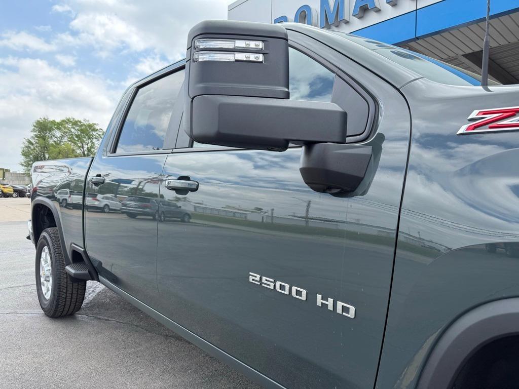 new 2025 Chevrolet Silverado 2500 car, priced at $58,999
