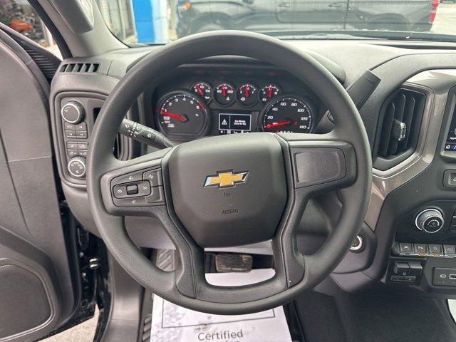 new 2025 Chevrolet Silverado 1500 car, priced at $45,700