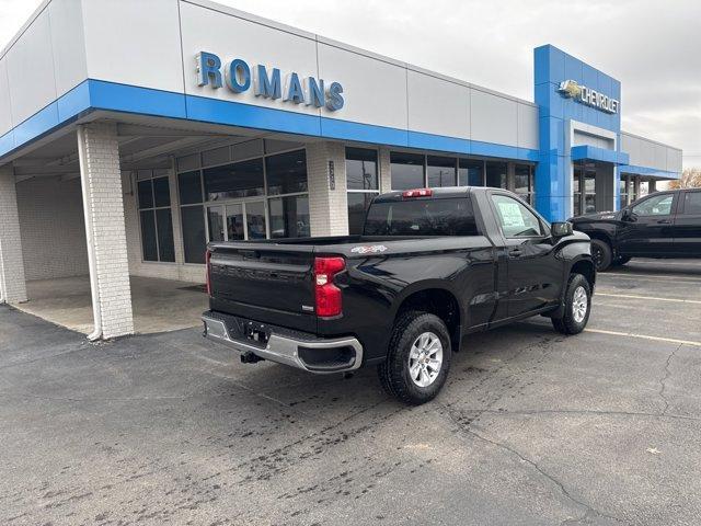 new 2025 Chevrolet Silverado 1500 car, priced at $45,700