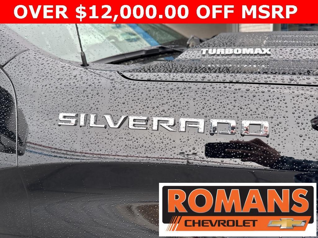 new 2025 Chevrolet Silverado 1500 car, priced at $38,450