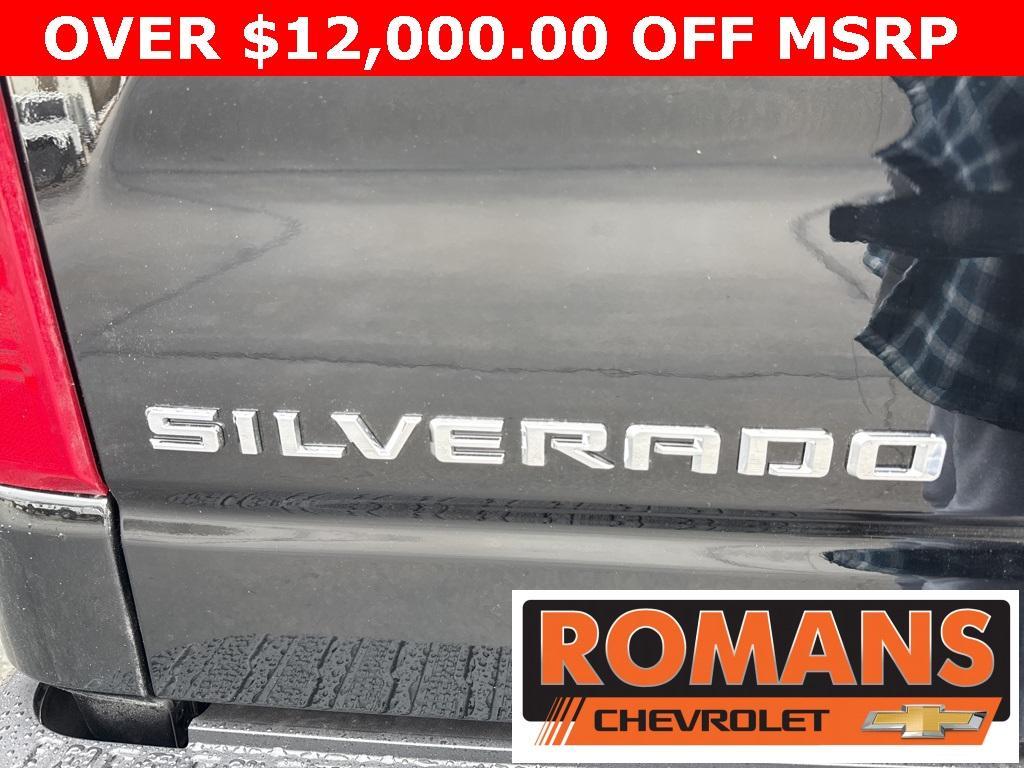 new 2025 Chevrolet Silverado 1500 car, priced at $38,450