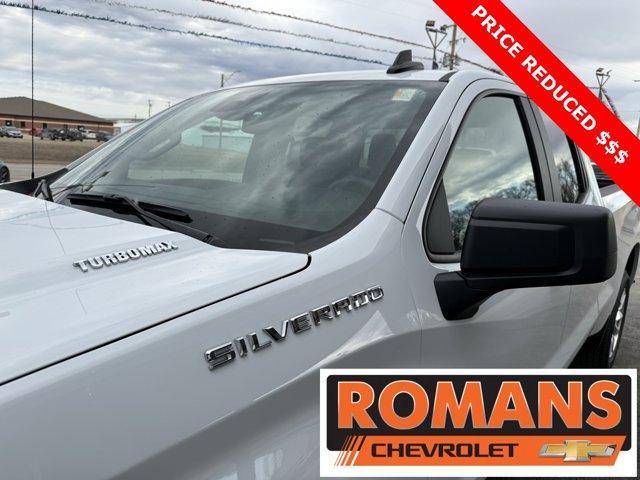 new 2025 Chevrolet Silverado 1500 car, priced at $35,763