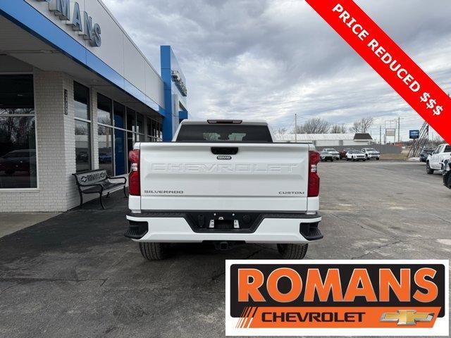 new 2025 Chevrolet Silverado 1500 car, priced at $35,763