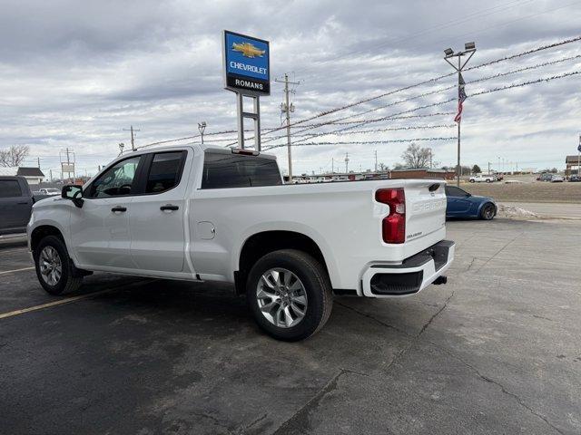 new 2025 Chevrolet Silverado 1500 car, priced at $40,149
