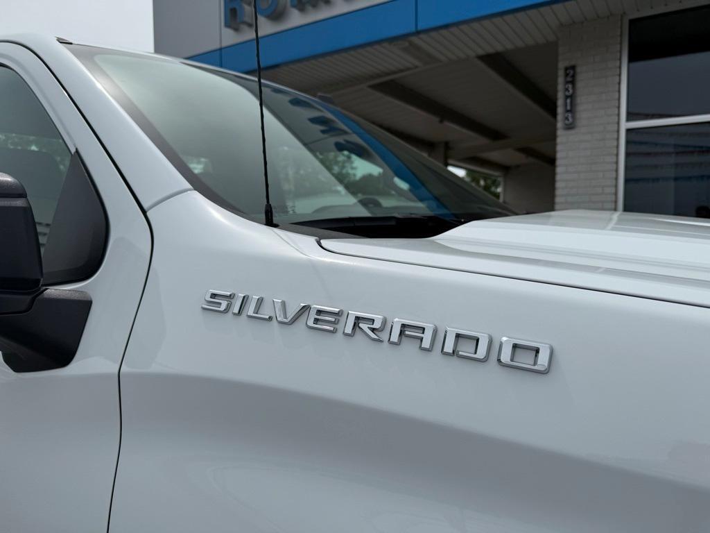 used 2024 Chevrolet Silverado 1500 car, priced at $33,995
