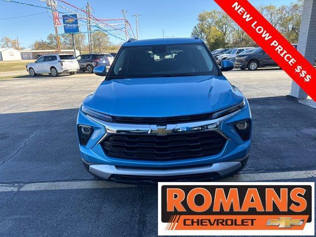 new 2025 Chevrolet TrailBlazer car, priced at $28,700