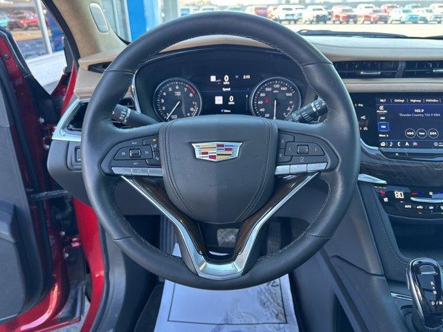 used 2024 Cadillac XT6 car, priced at $51,999