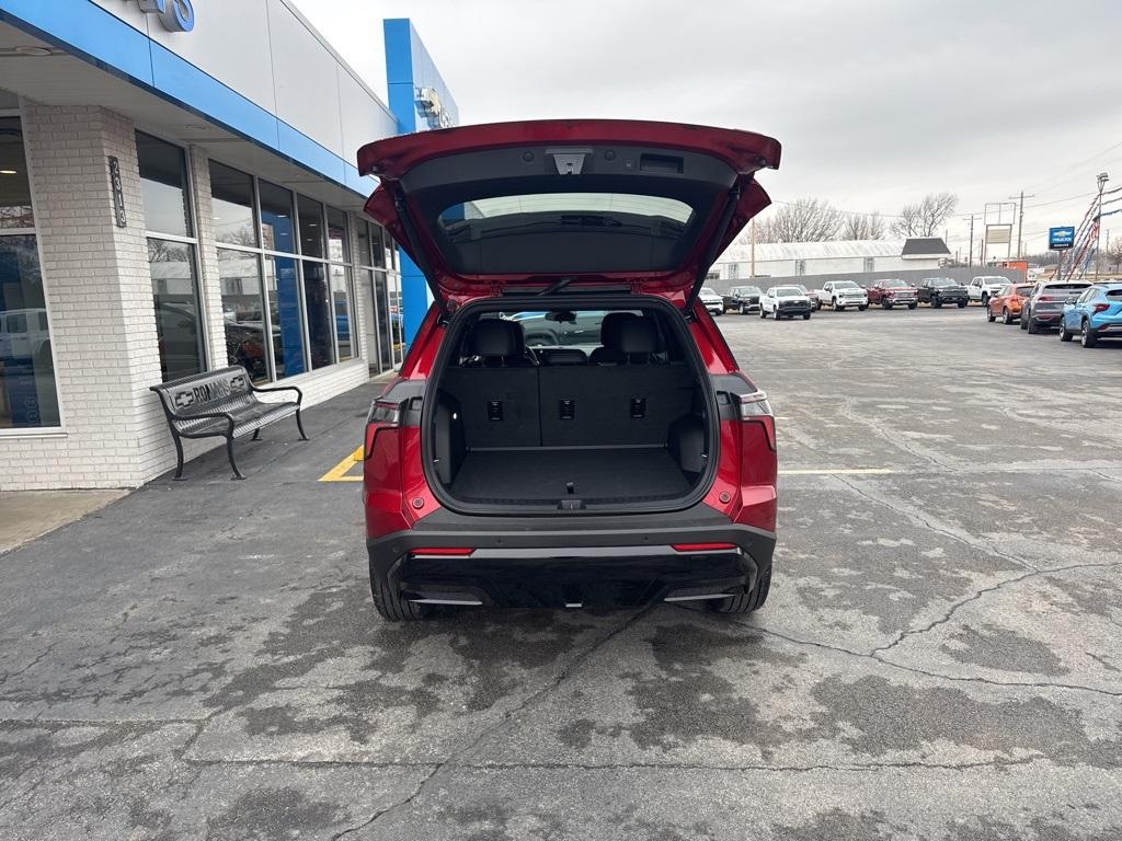 new 2025 Chevrolet Equinox car, priced at $33,750