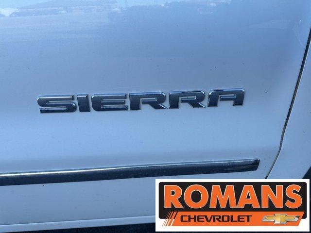 used 2018 GMC Sierra 1500 car, priced at $34,949