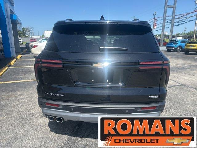 new 2025 Chevrolet Traverse car, priced at $42,095