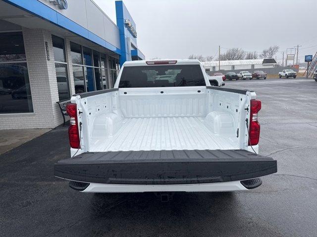 new 2025 Chevrolet Silverado 1500 car, priced at $40,000