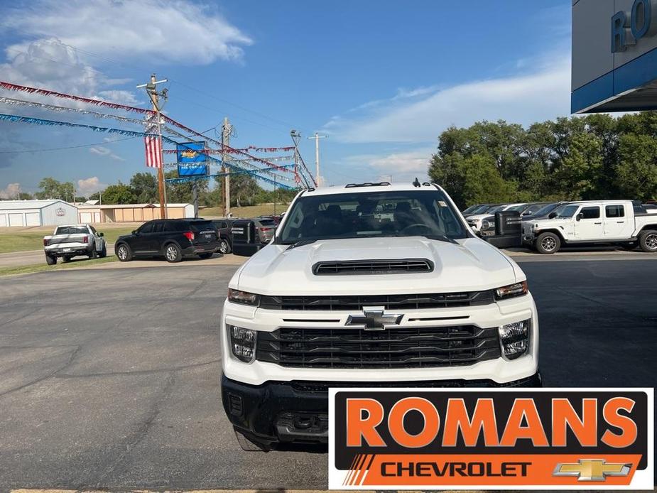 new 2024 Chevrolet Silverado 2500 car, priced at $64,000