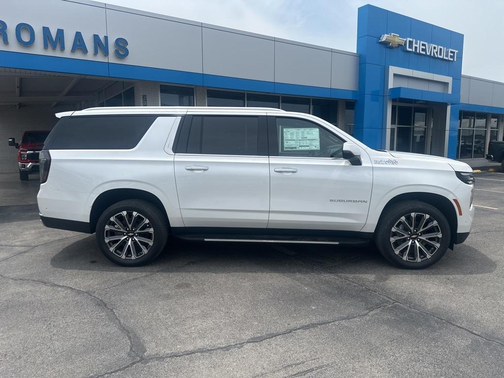 new 2025 Chevrolet Suburban car
