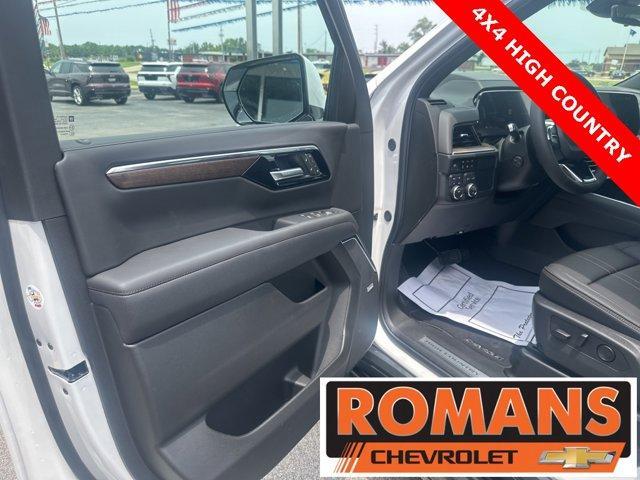 new 2025 Chevrolet Suburban car, priced at $86,132