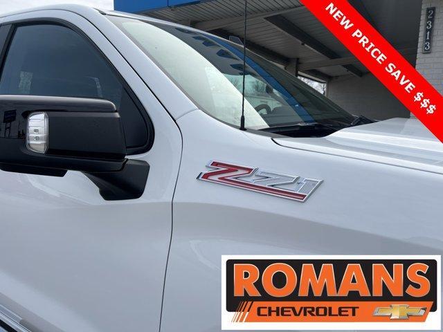 new 2025 Chevrolet Silverado 1500 car, priced at $58,553