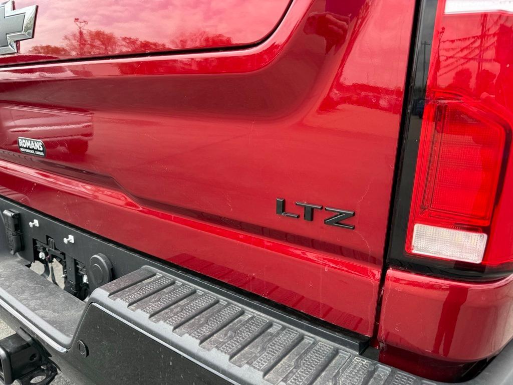 new 2025 Chevrolet Silverado 2500 car, priced at $82,000