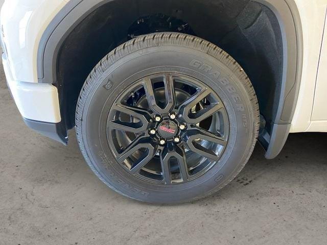 new 2026 GMC Sierra 1500 car, priced at $49,590